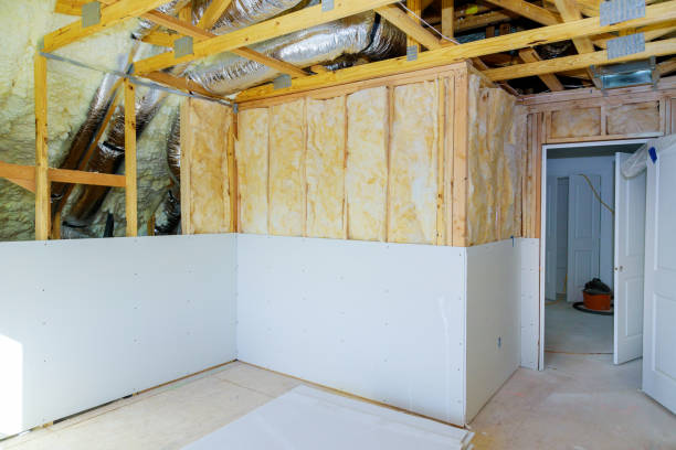Best Insulation Installation Services in Bakersfield, CA